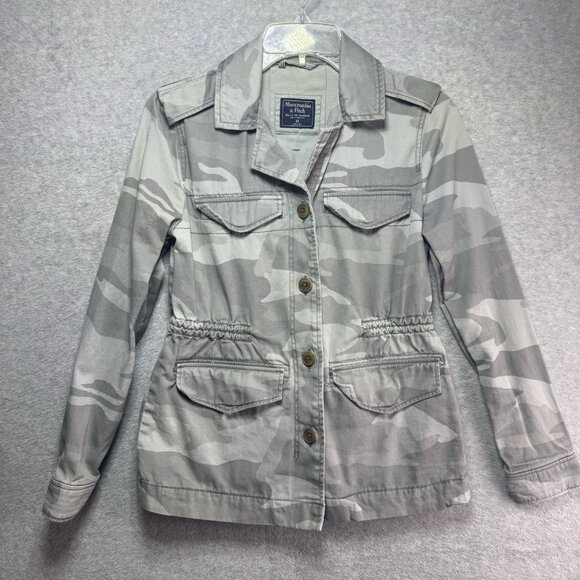 Abercrombie & Fitch Jacket Womens XS Green Camo Camouflage Military MSRP $120 - Picture 1 of 12